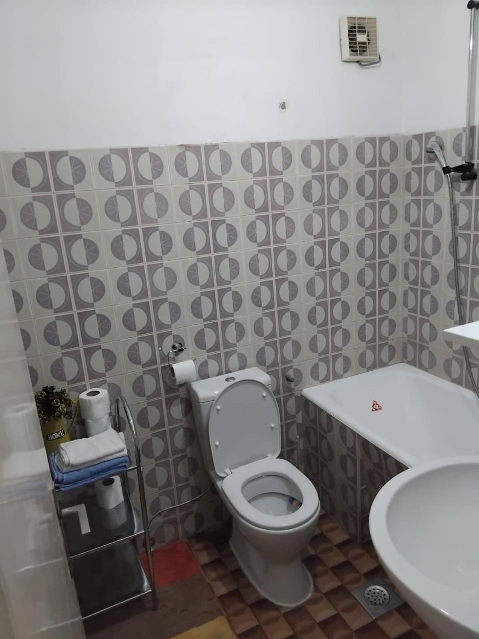Apartments Maki Tivat Exterior foto