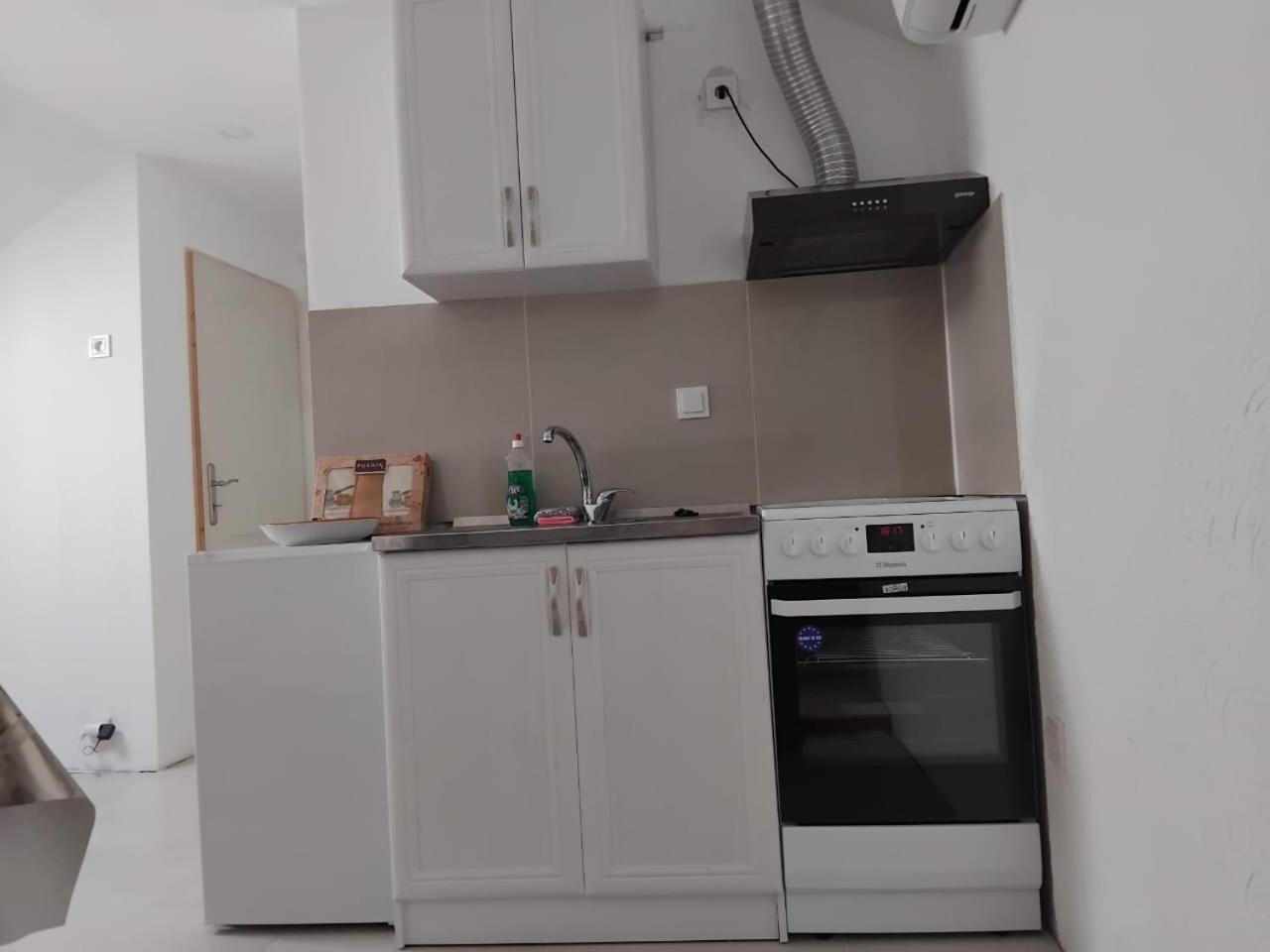 Apartments Maki Tivat Exterior foto